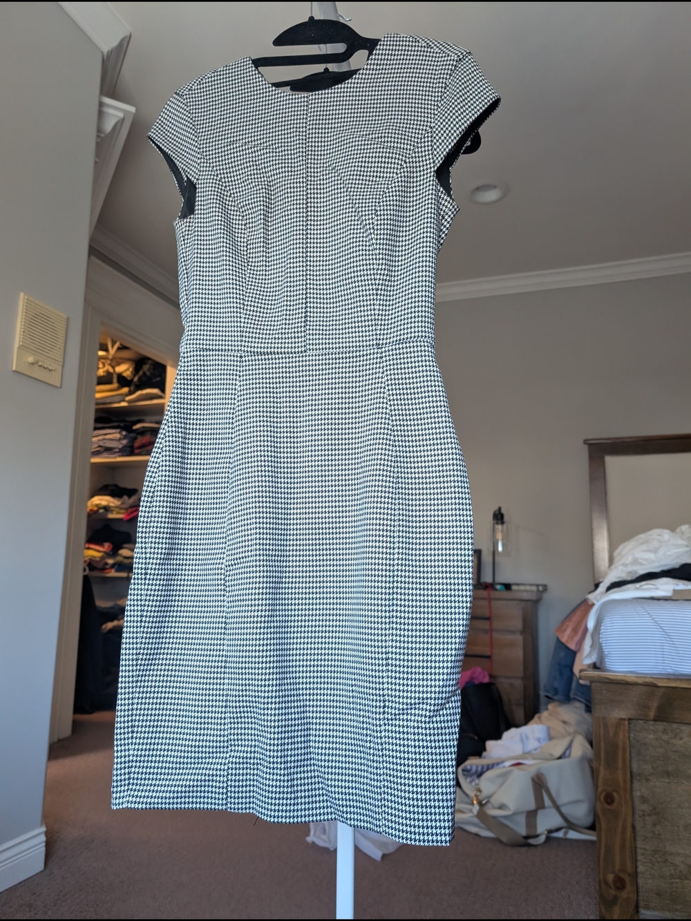 H&M Black and White Houndstooth Midi Dress
